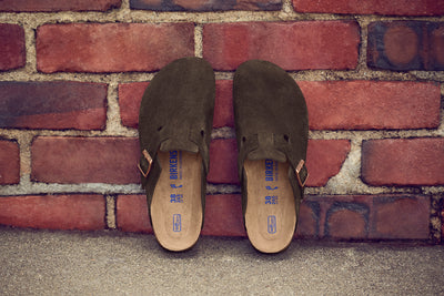 Boston Suede Soft Footbed