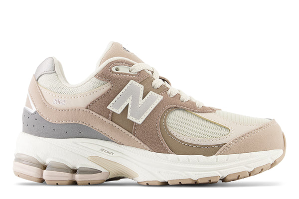 yunn⭐︎kids LIFE New Balance 2002 Athletic Shoe - Big Kid - Pink Sand