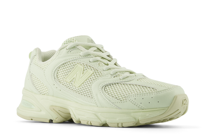530 Sneakers