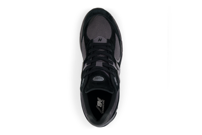 2002R Sneakers