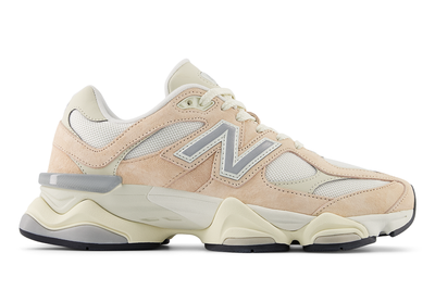 9060 Sneakers