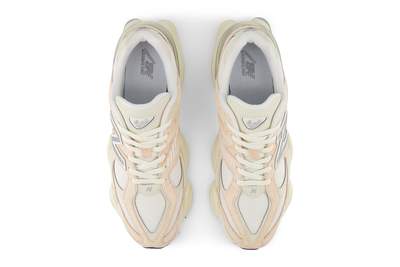 9060 Sneakers