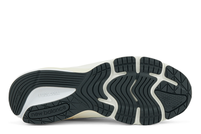Men's Made in USA 990v6 Sneakers