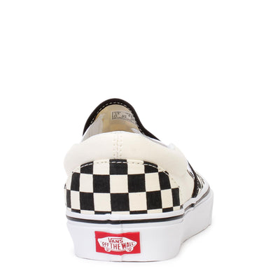 vans-mens-classic-slip-on-sneakers-black-white-checkerboard-white-vn000eyebww-heel