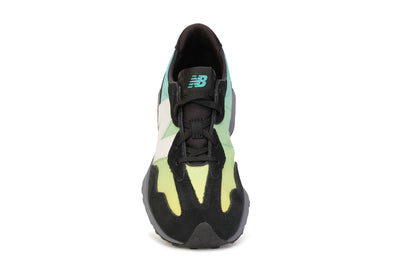 GS327 Sneakers